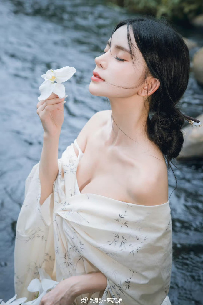  黑料网在线} 