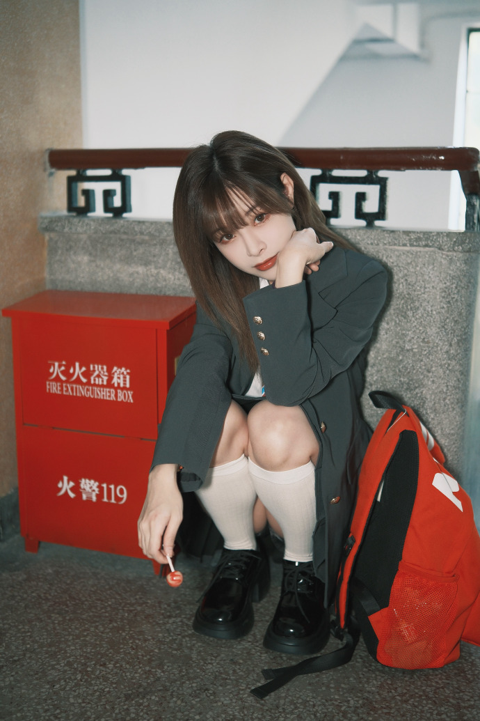  黑网爆料事件吃瓜反差巨大网红吃瓜 