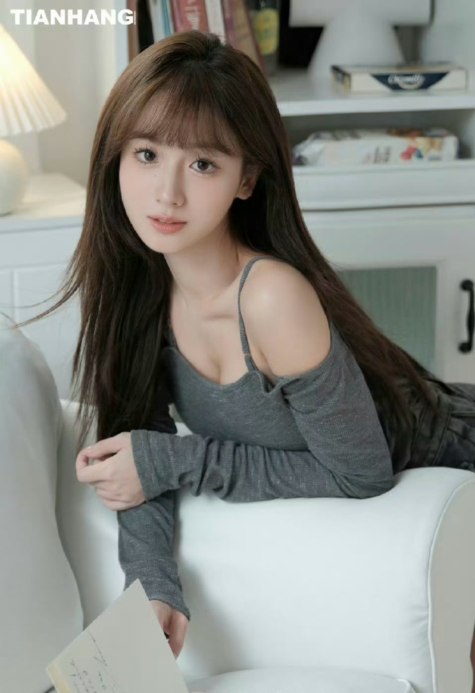  网红吃瓜 