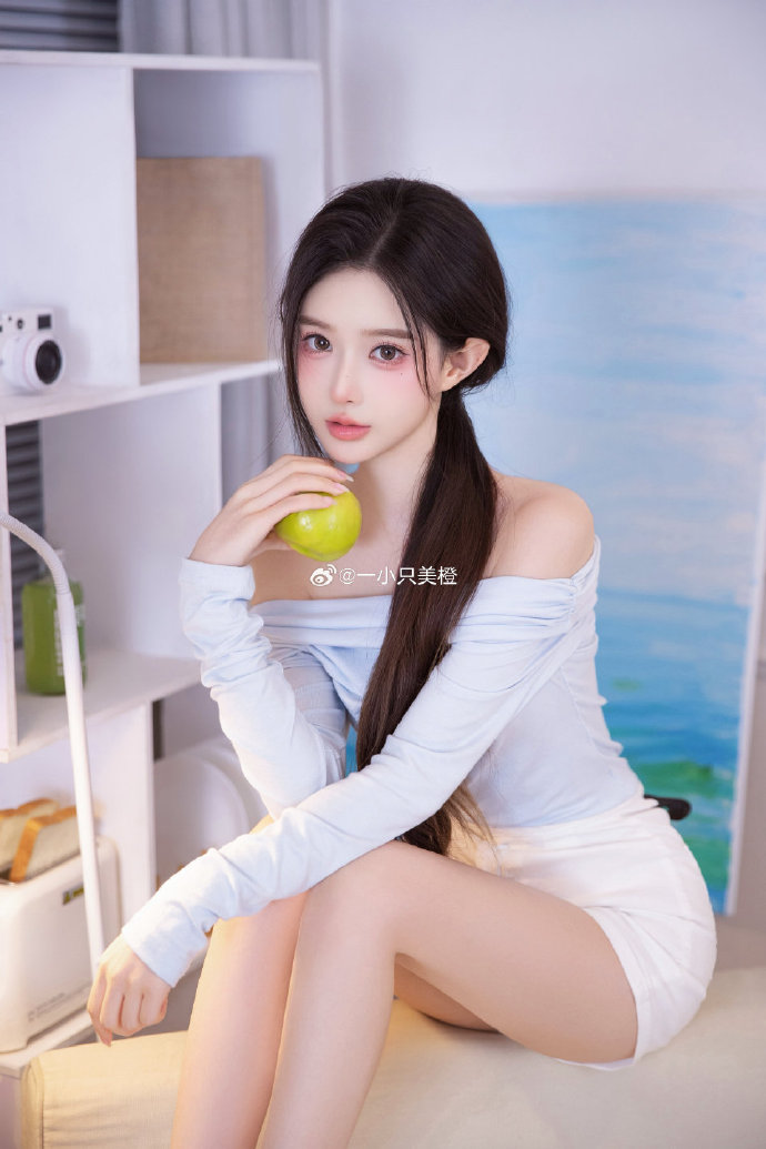 资讯更新节奏云端智能分时段管控方法