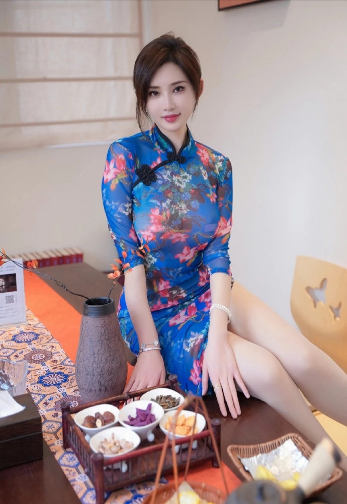  黑料网在线24小时不打烊} 