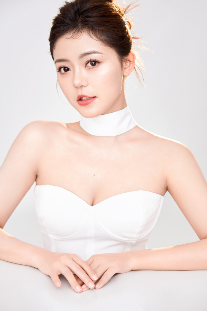  海角+黑料+爆炸反差女儿 