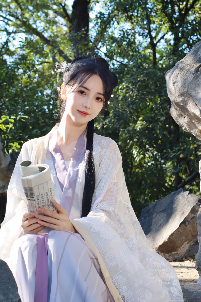 域名权重稳步增长的云端核心逻辑解析