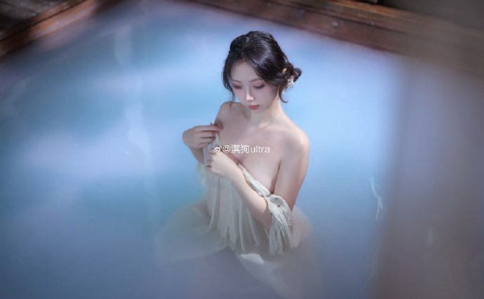 行业淡旺季与节日热搜流量云端运营策略